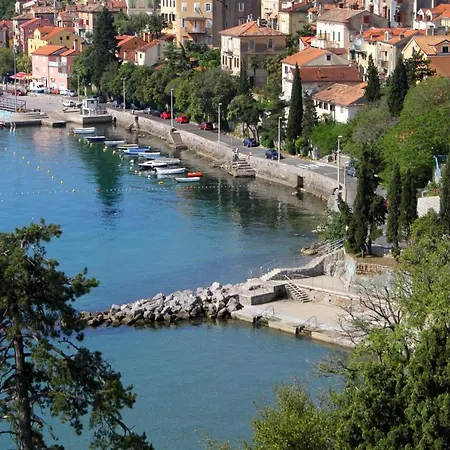 Apartament With Swimming Pool Opatija - Pobri, Opatija - 16390 Matulji