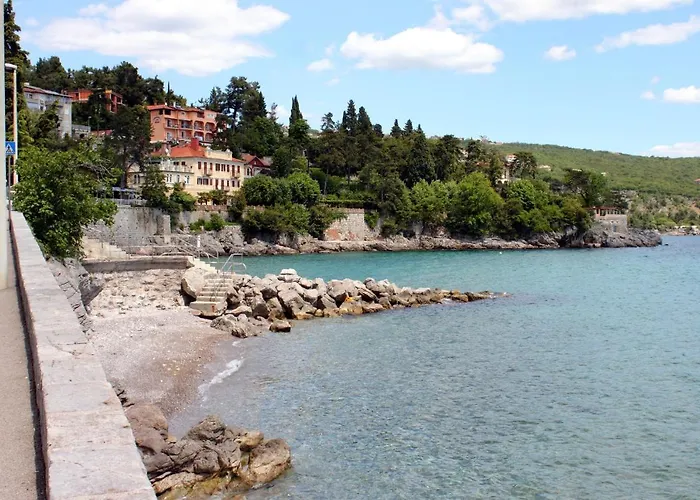 Apartments With Swimming Pool Opatija - Pobri, Opatija - 16390 Διαμέρισμα *