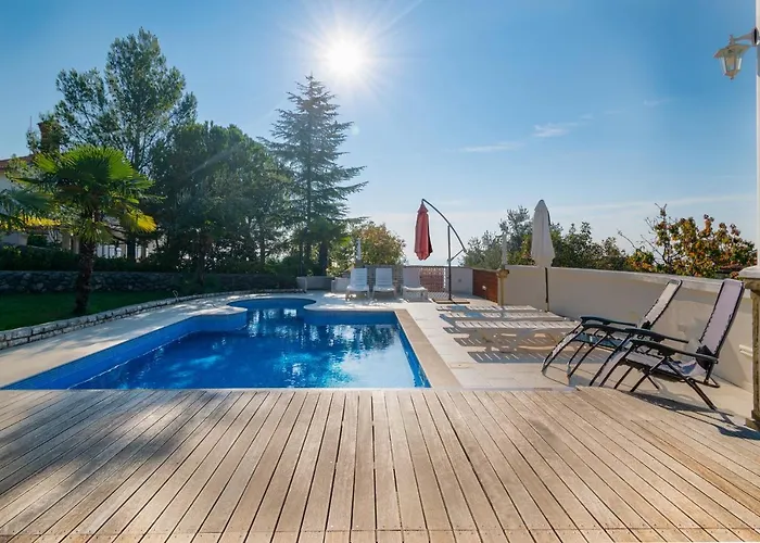 Apartments With Swimming Pool Opatija - Pobri, Opatija - 16390 Matulji