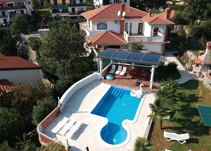 Apartments With Swimming Pool Opatija - Pobri, Opatija - 16390 Matulji
